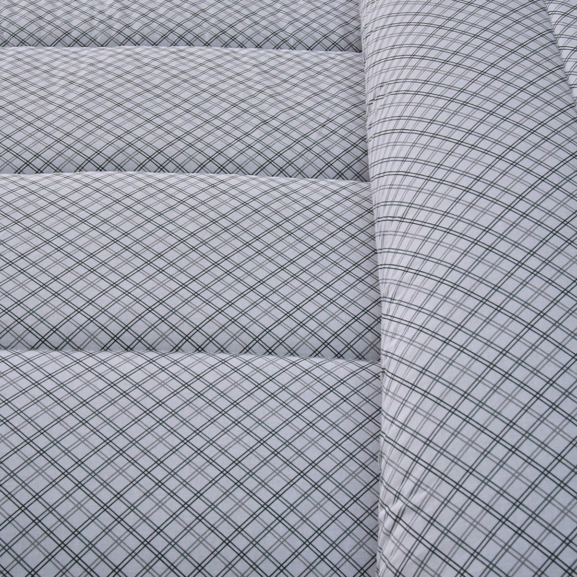1 PC Double Winter Razai-White Boxes Comforters Apricot