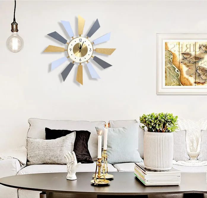 55CM Wooden Wings Wall Clock Clock Apricot