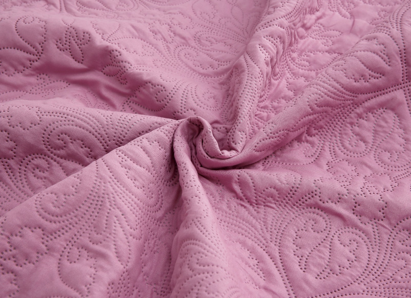 7 PCs Ultrasonic Bed Spread Set-Red over Lilac Bed Spread Apricot
