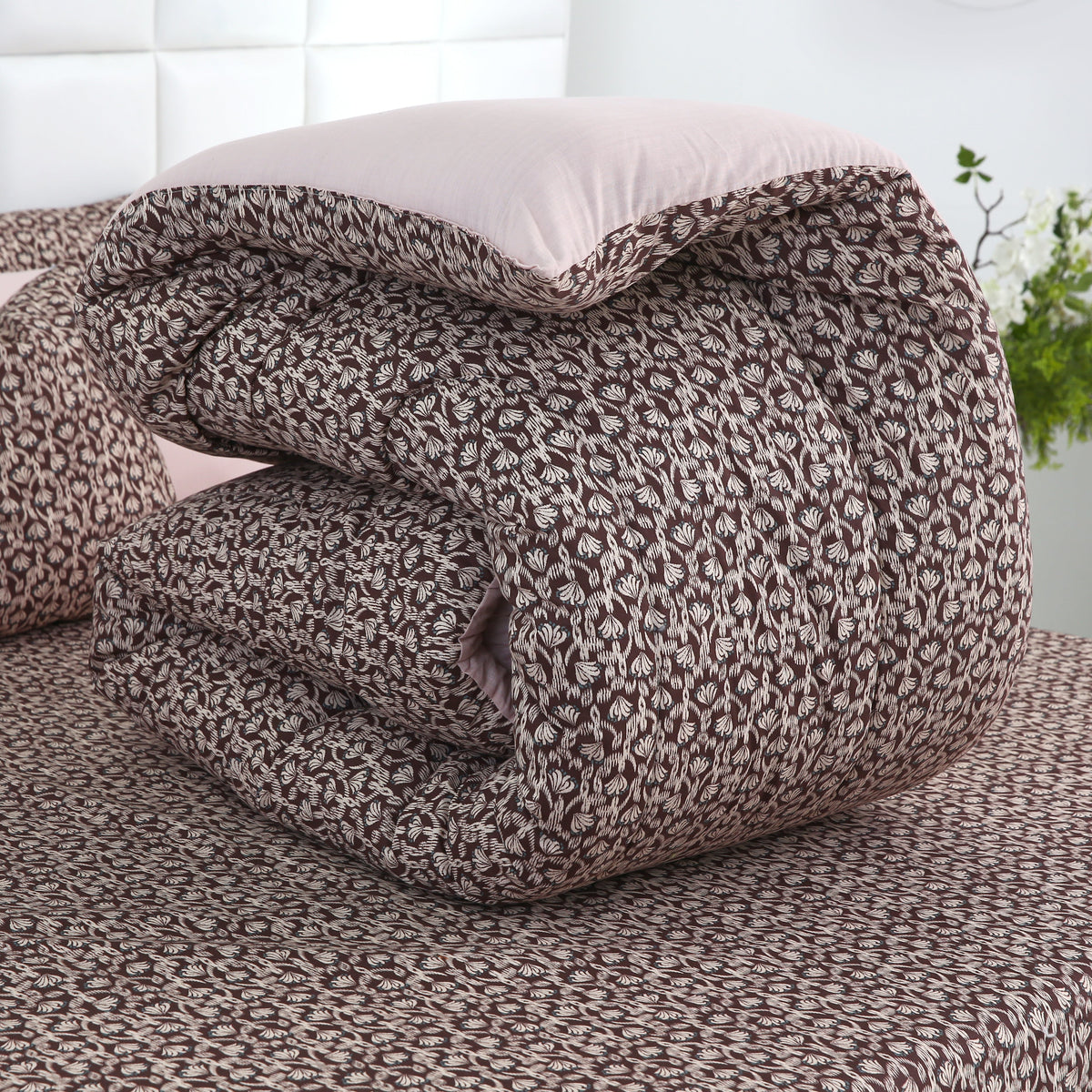 1 PC Double Winter Razai-Coral Reef Comforters Apricot