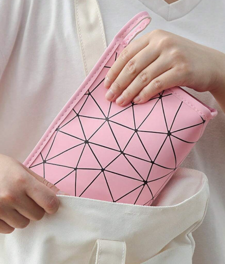 Geometric Diamond Grid PU Frosted Makeup Bag Cosmetic Organizer Apricot