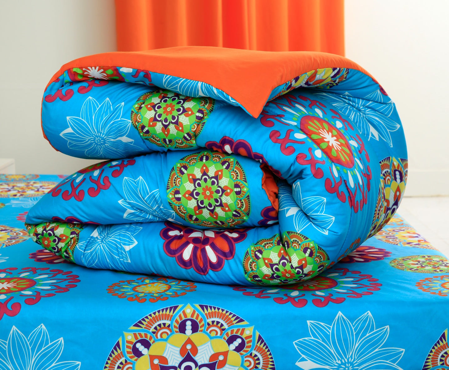 8 PCs Winter Comforter Set-15000Turquoise Flower Comforters Apricot