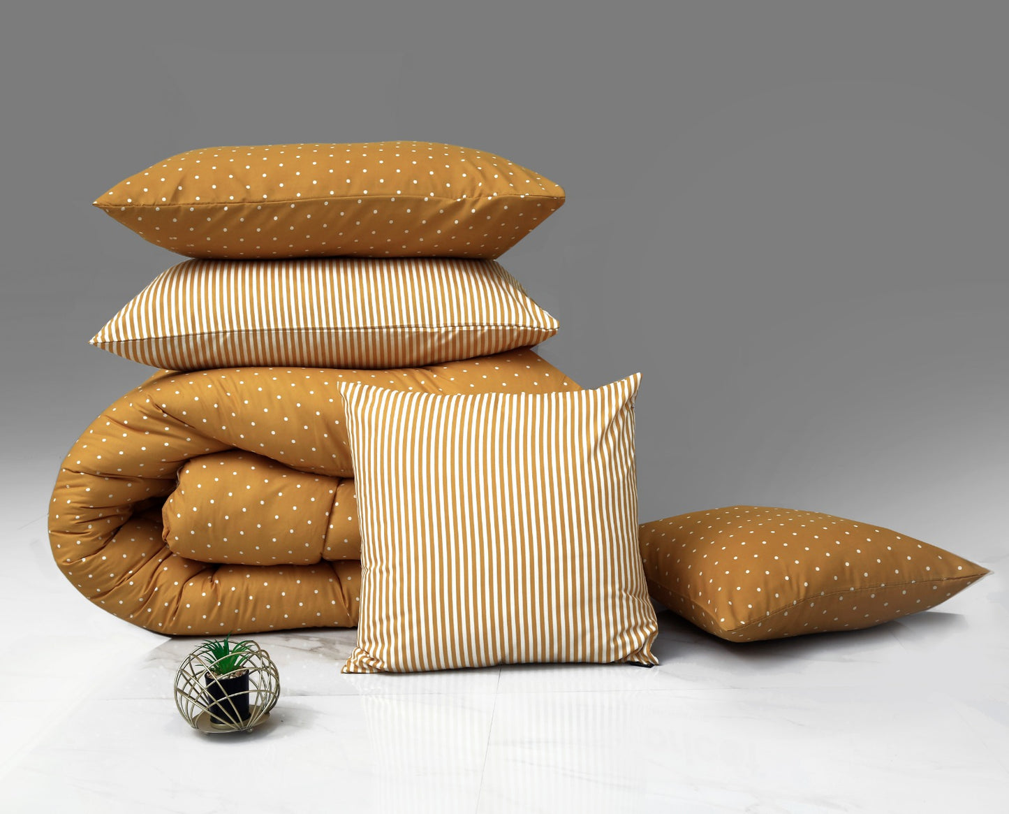 8 PCs Winter Comforter Set-Mustard Polka