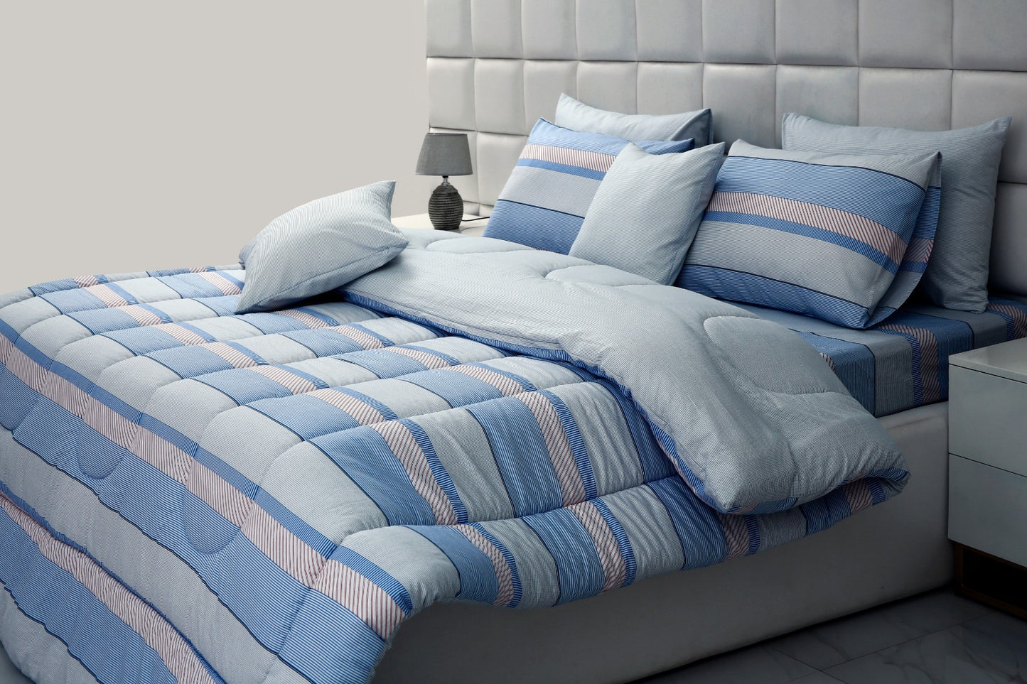 8 PCs Winter Comforter Set-Marshmallow Comforters Apricot