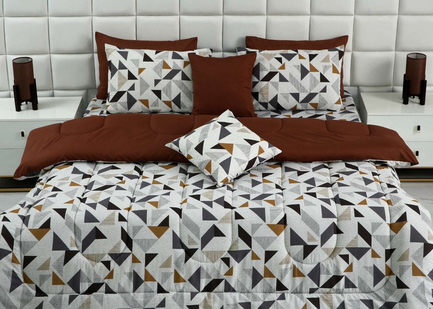 8 PCs Winter Comforter Set-Brown Triangle Comforters Apricot