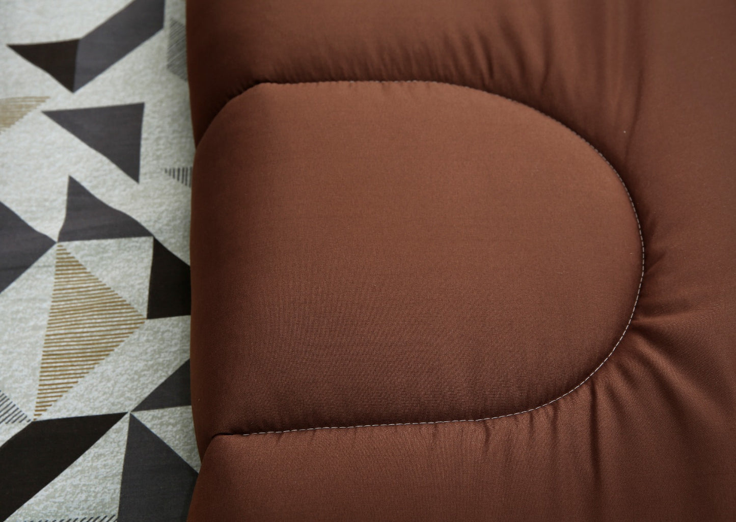 8 PCs Winter Comforter Set-Brown Triangle Comforters Apricot