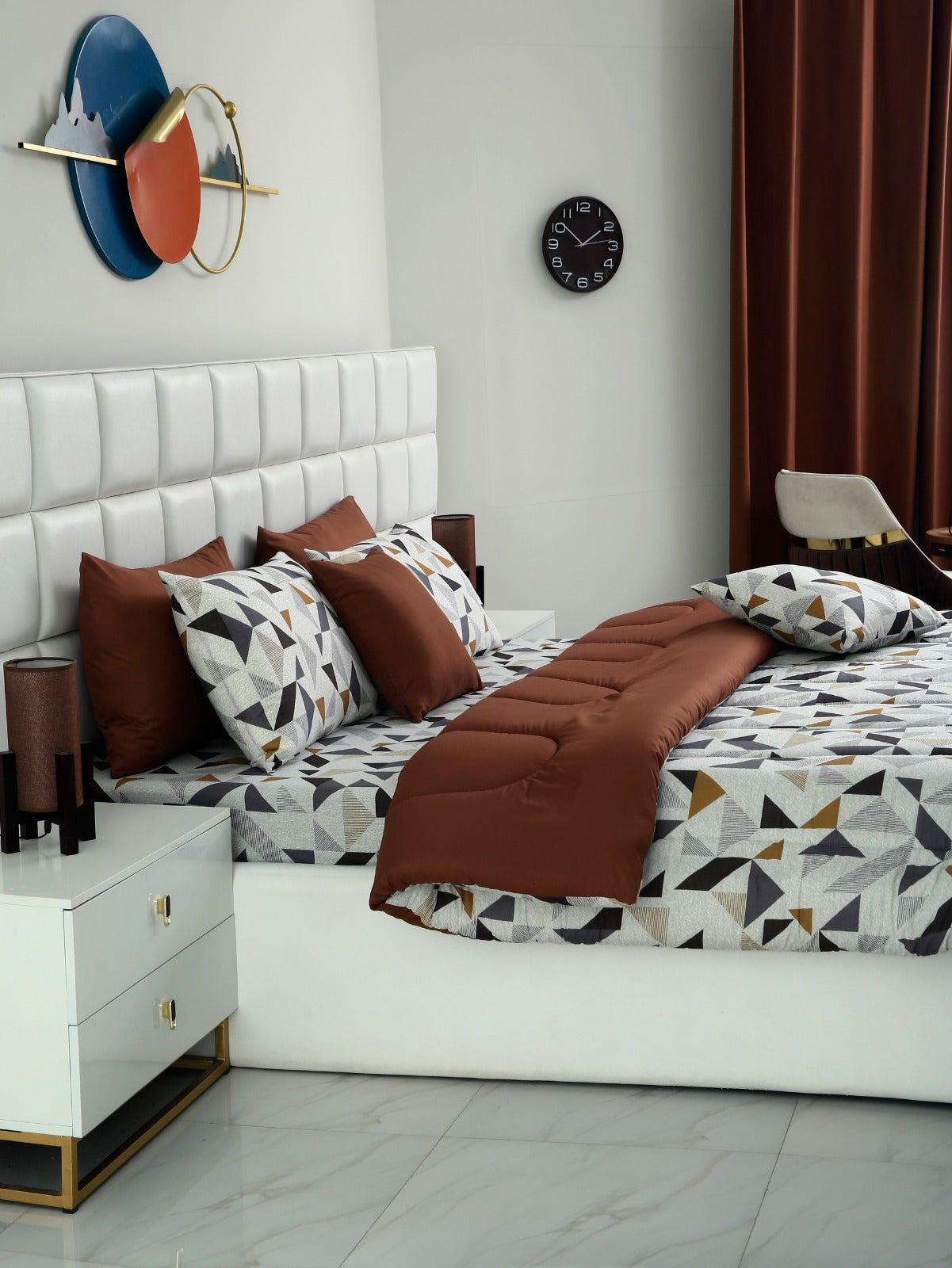 8 PCs Winter Comforter Set-Brown Triangle Comforters Apricot