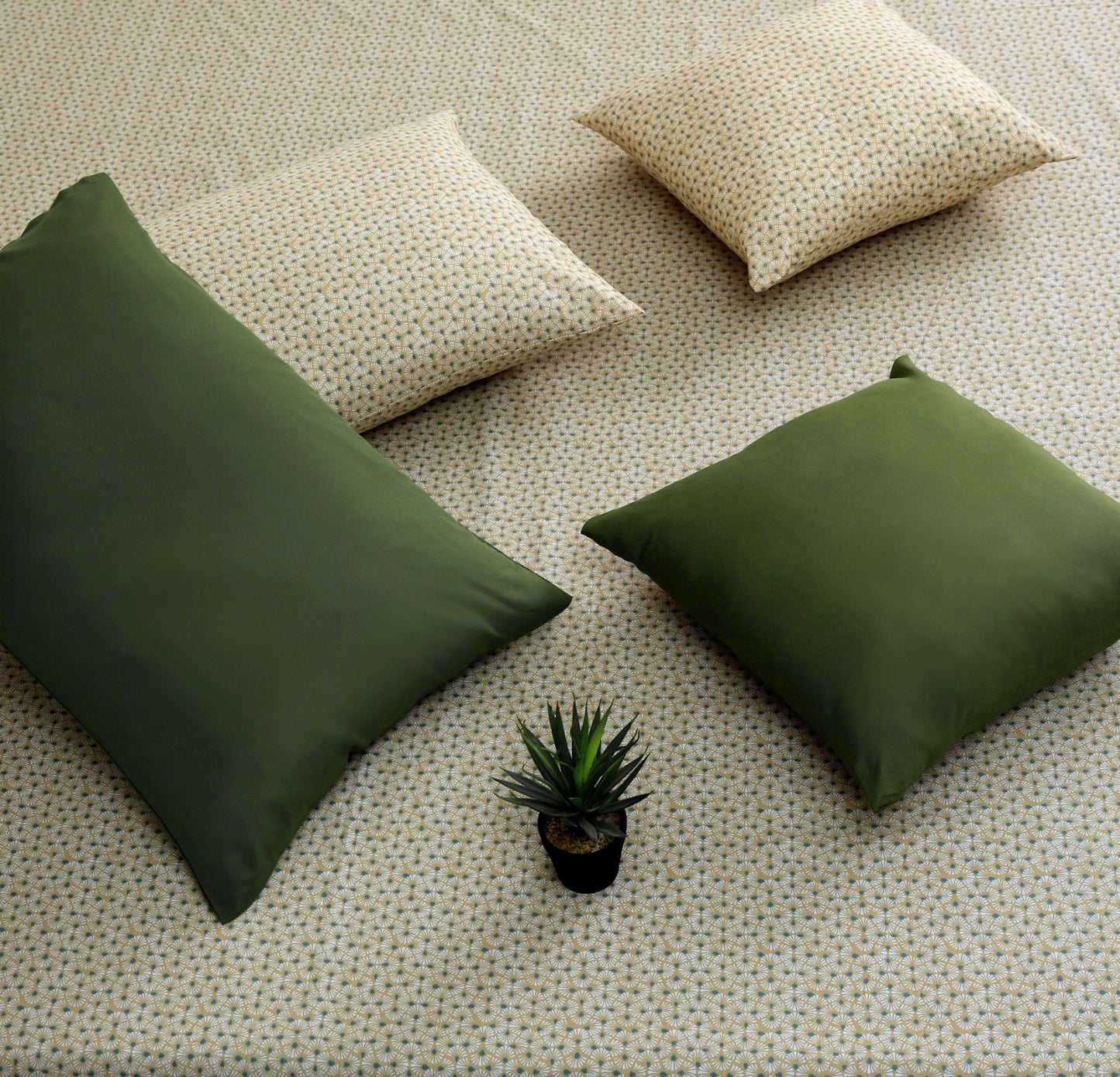 8 PCs Winter Comforter Set-Day Lilly Comforters Apricot
