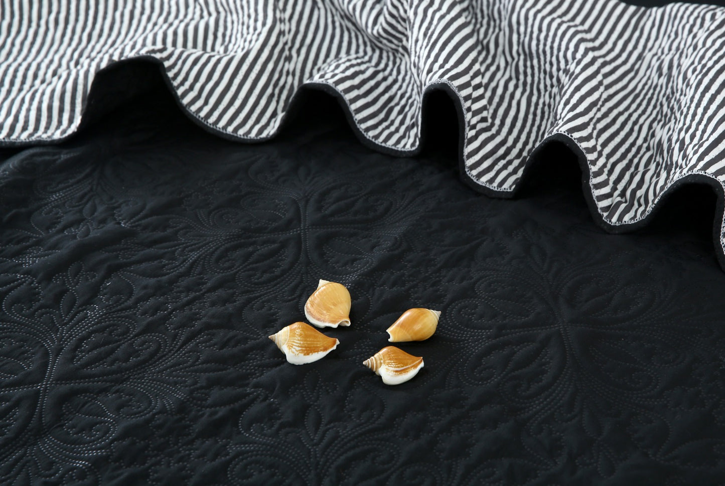 6 PCs Dyed Bed Spread Set-Black Bed Spread Apricot