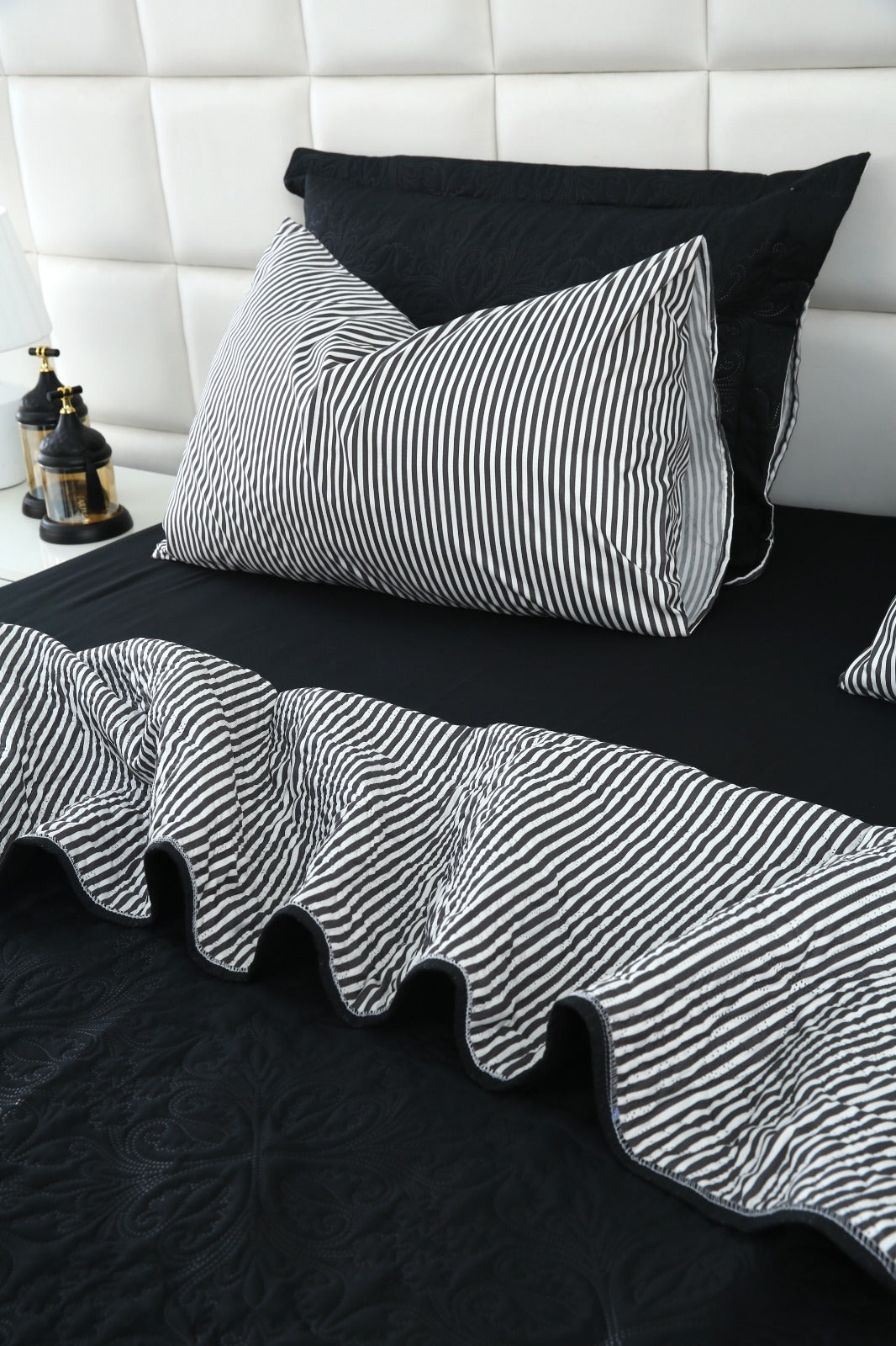6 PCs Dyed Bed Spread Set-Black Bed Spread Apricot