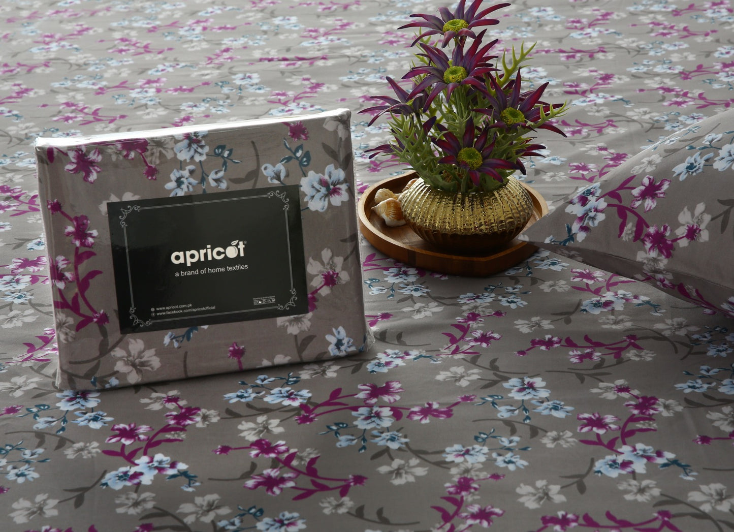 Zipper Mattress Cover Printed-Spring Flowers Protectors Apricot