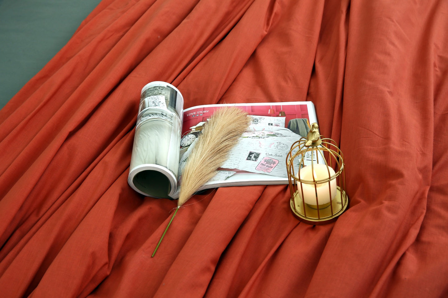 6 PCs Luxury Satin Dyed Duvet Cover Set-Grey Over Rust Duvet Cover Apricot