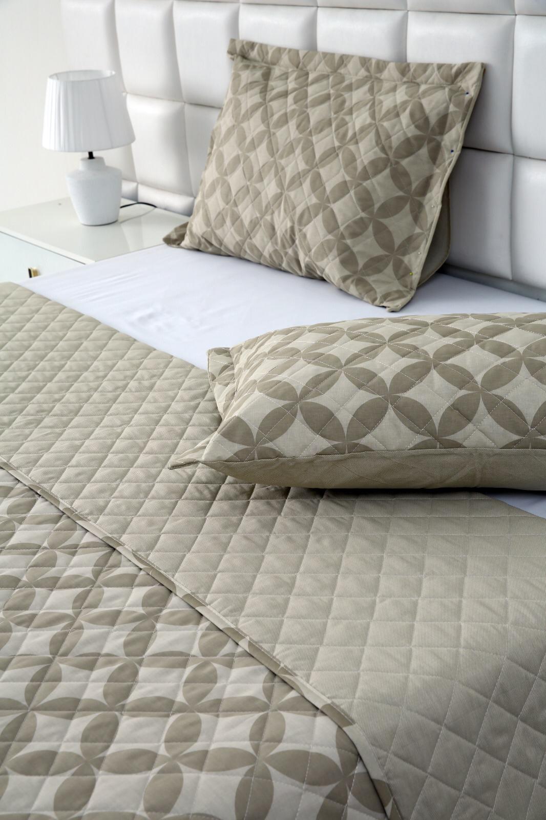 3 PCs Printed Bed Spread Set-Beige Flower Bed Spread Apricot