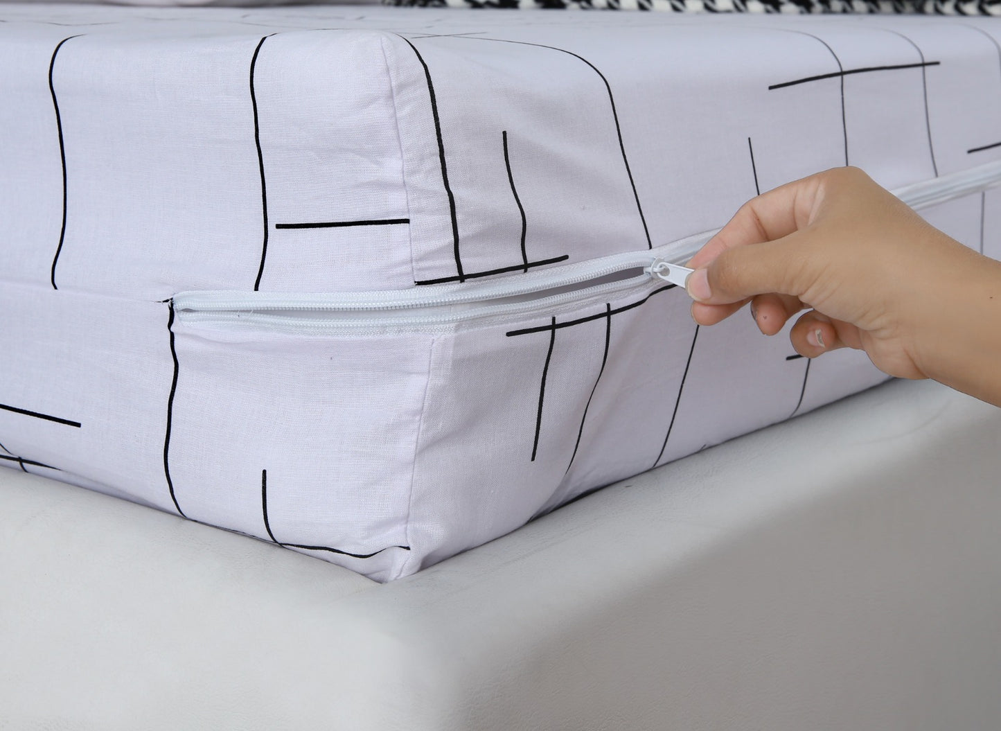 Zipper Mattress Cover Printed-White Check Protectors Apricot
