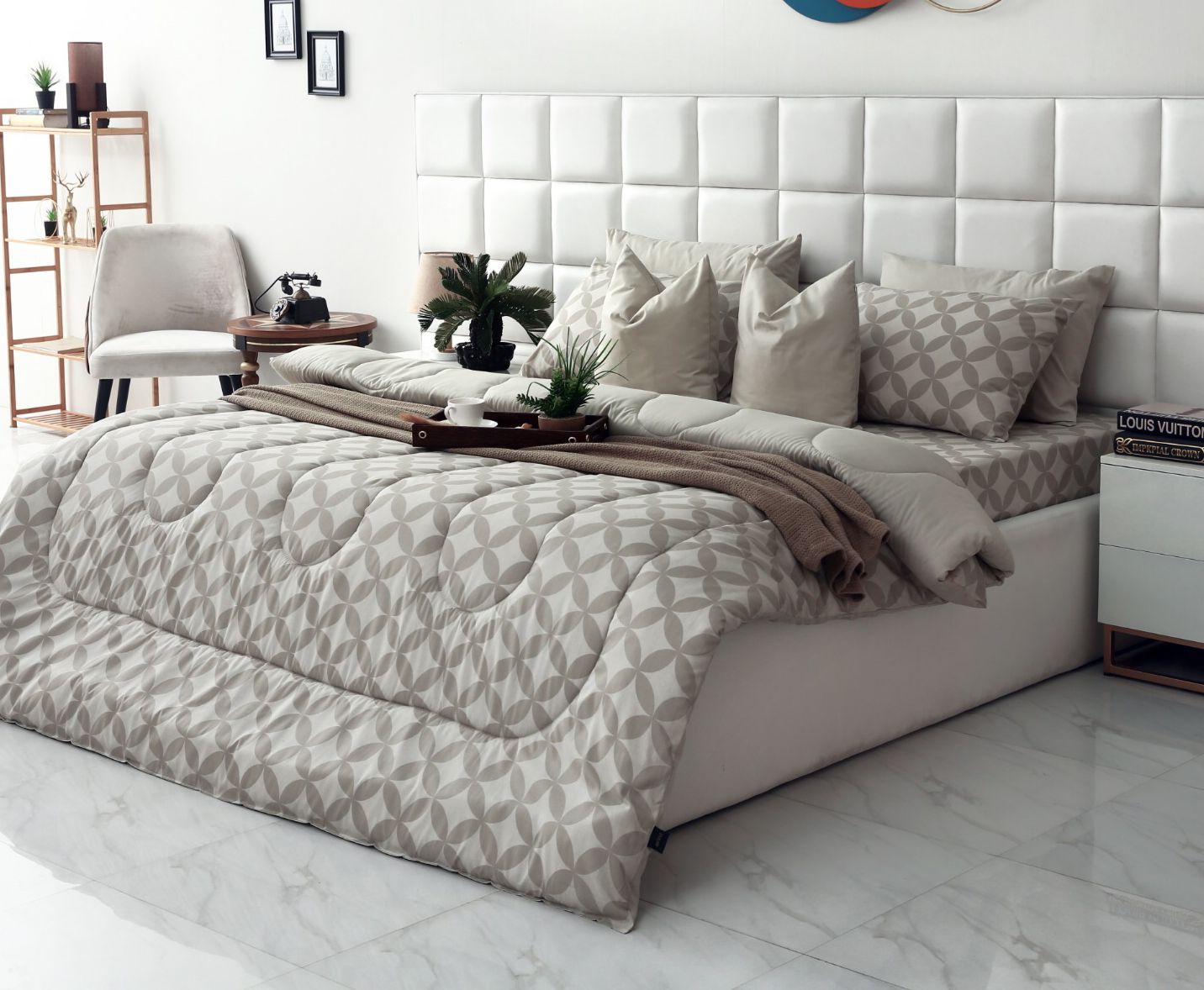 8 PCs Winter Comforter Set-Russet Comforters Apricot