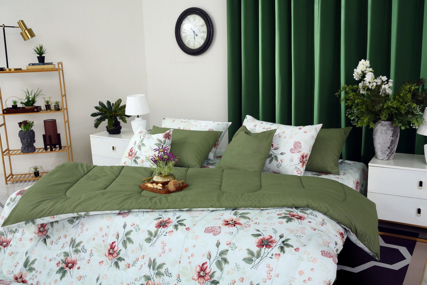 8 PCs Winter Comforter Set-Rosa