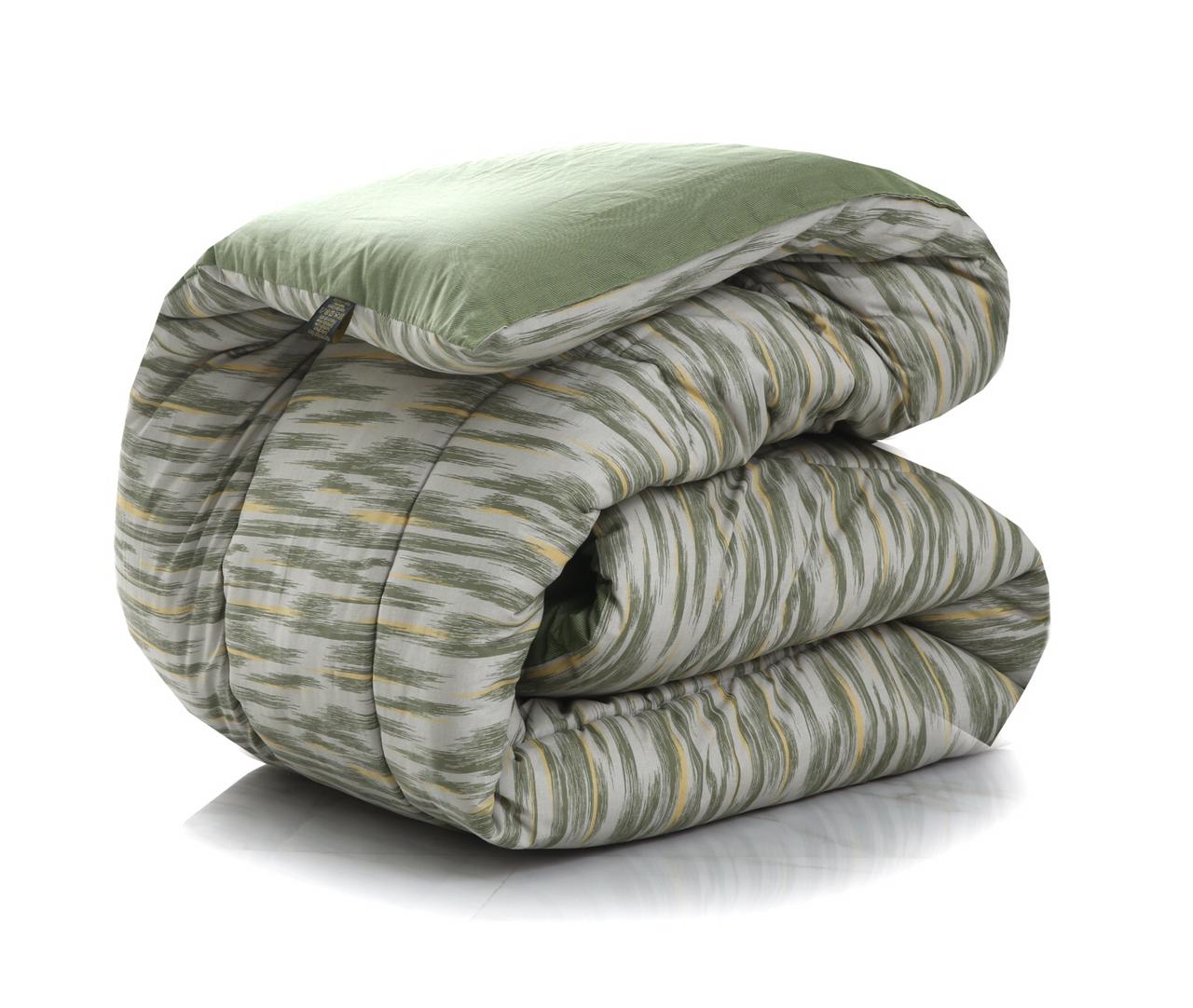 8 PCs Winter Comforter Set-Dense