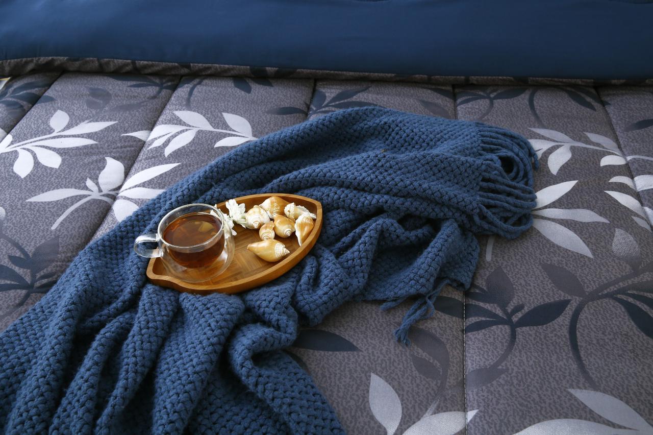 8 PCs Winter Comforter Set-Grey Leaf Comforters Apricot