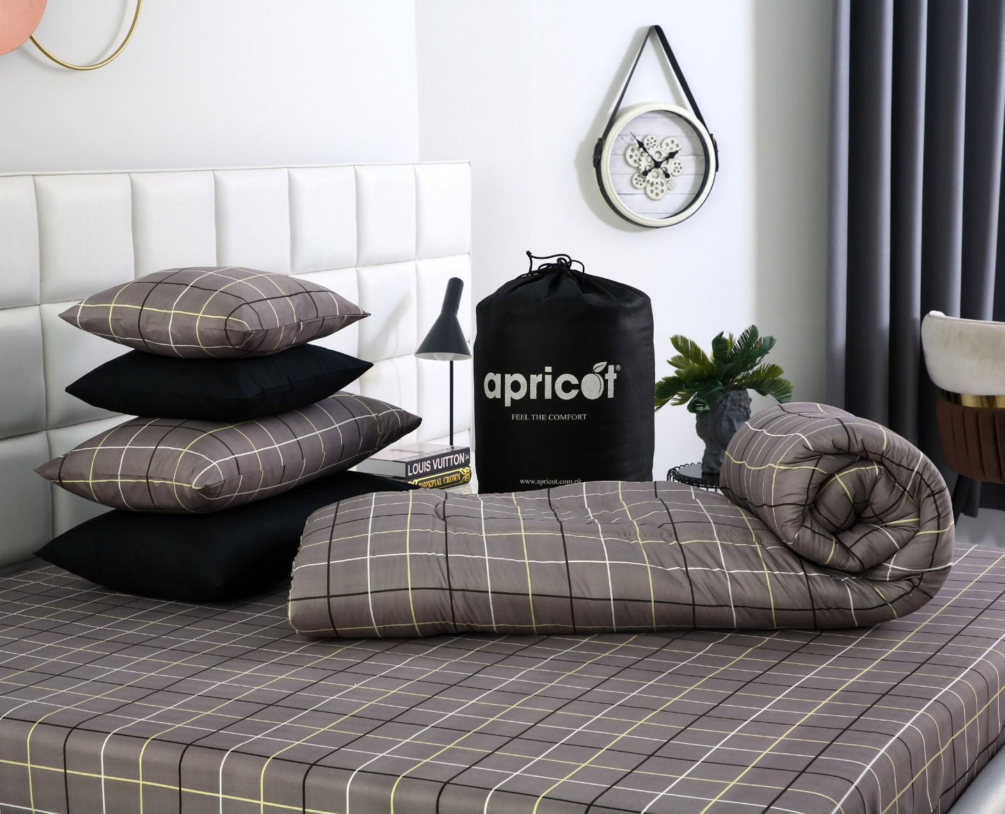 8 PCs Winter Comforter Set-Grey Check