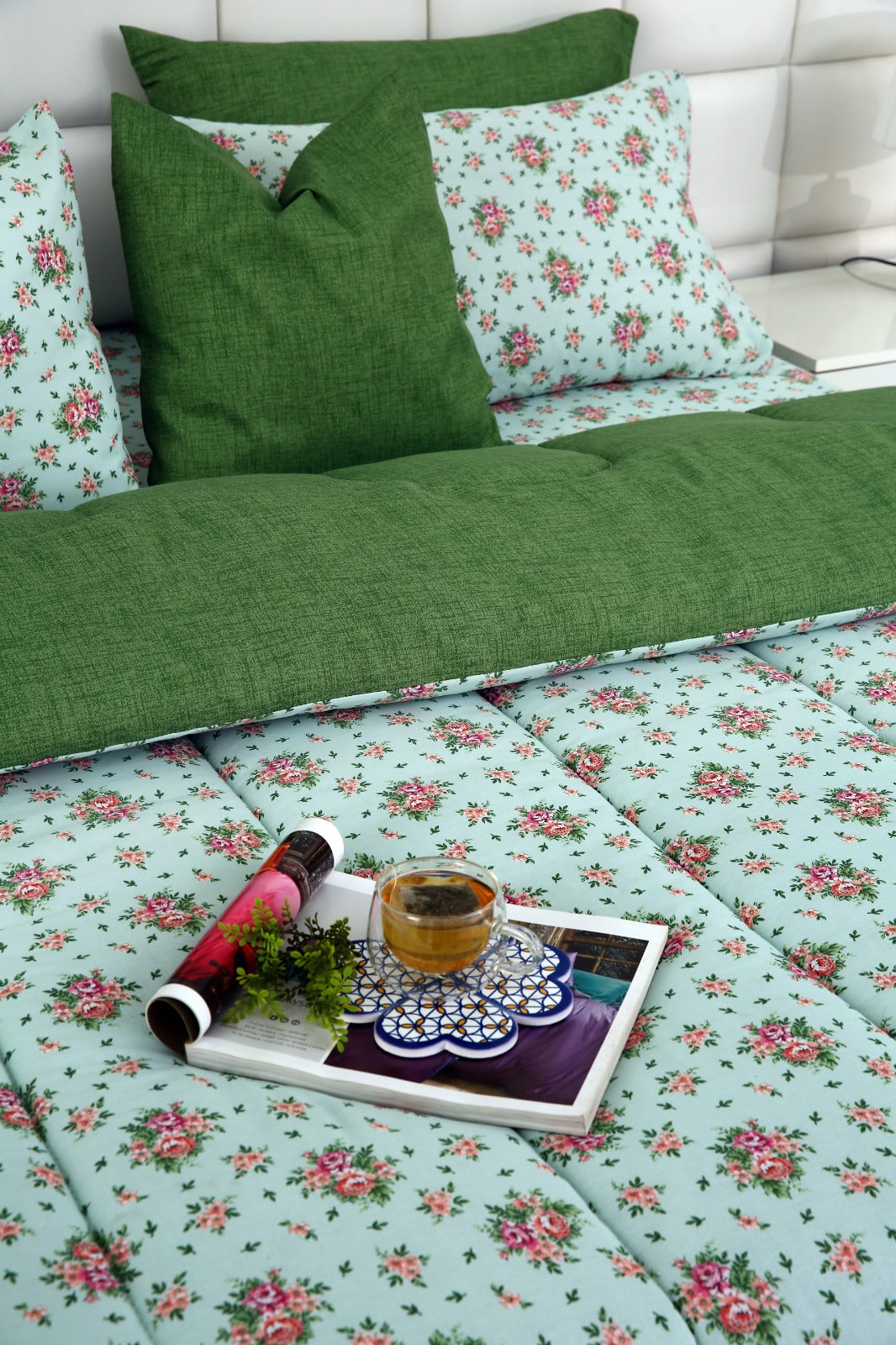 8 PCs Winter Comforter Set-Verdant