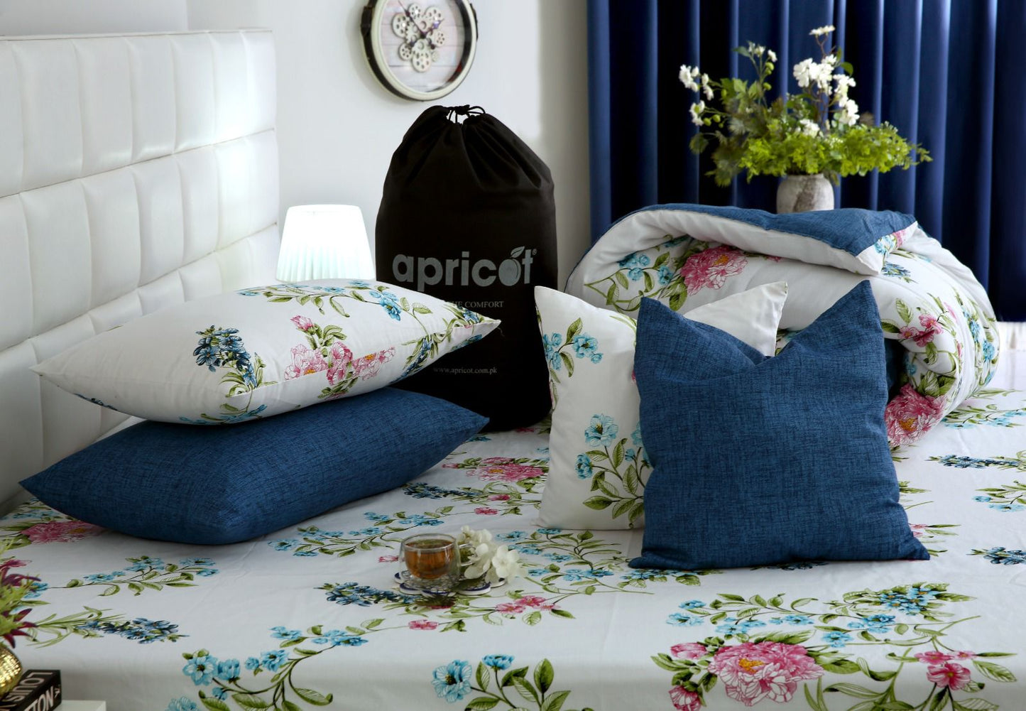 8 PCs Winter Comforter Set-Blue Lotus Comforters Apricot