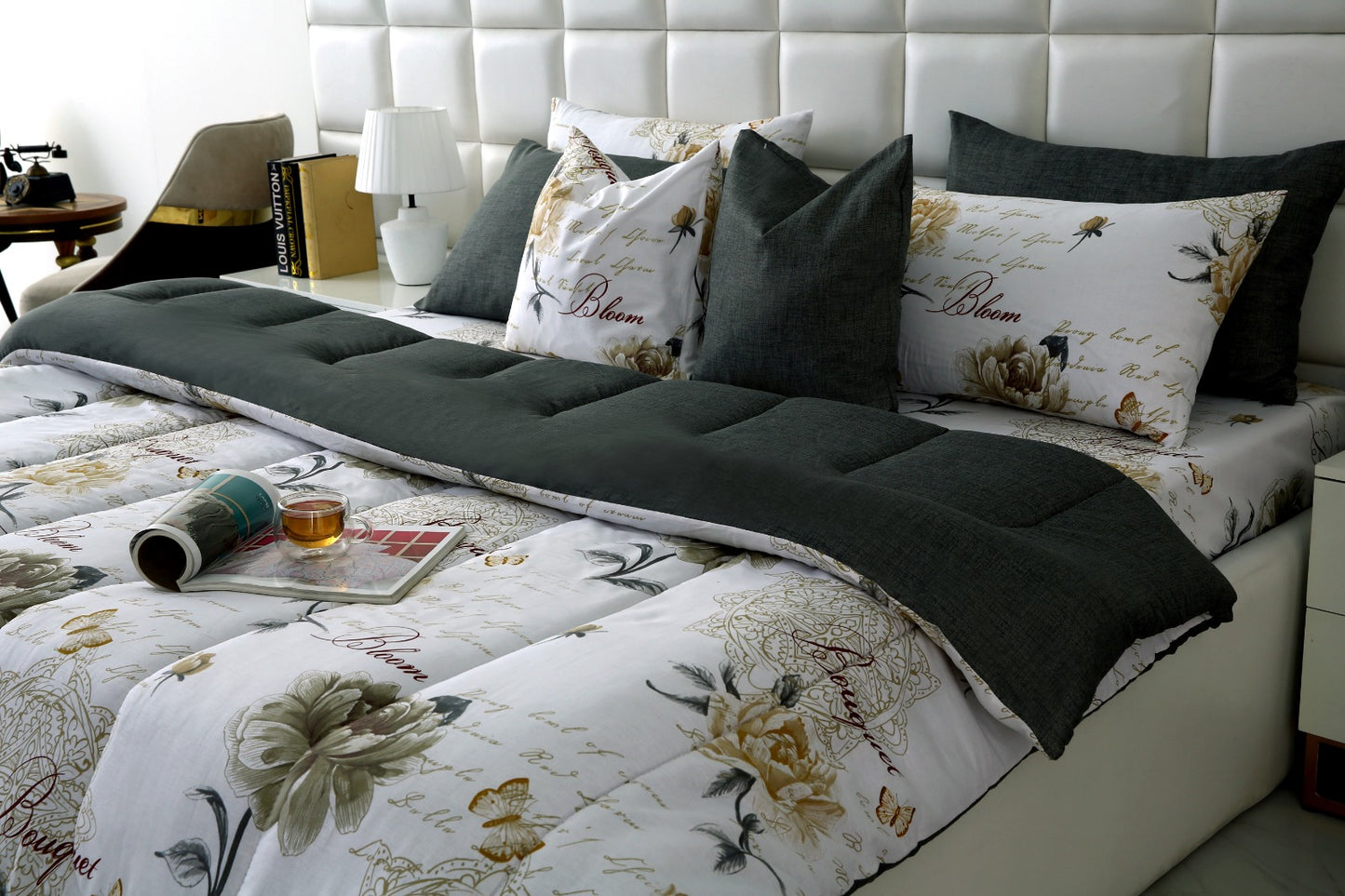 8 PCs Winter Comforter Set-Grey Flowers Comforters Apricot
