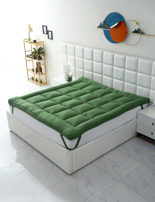 Winter Mattress Topper 700 GSM-Olive Comforters Apricot