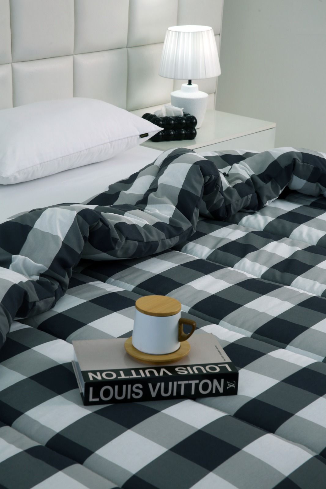 1 PC Double Winter Comforter-DC001 Comforters Apricot