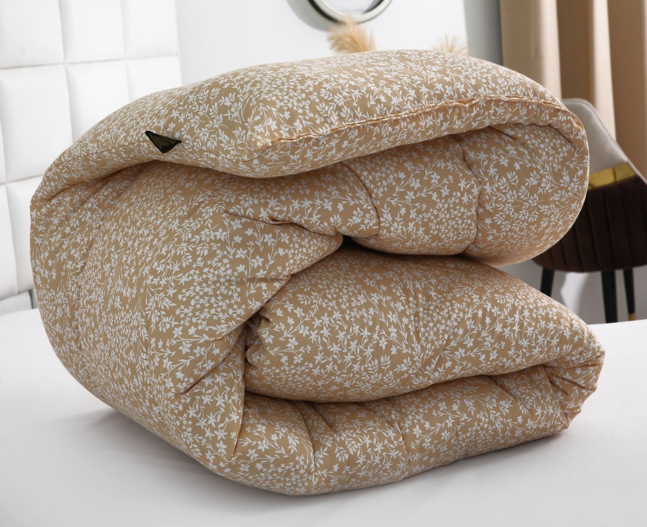 1 PC Single Comforter-Beige Bloom Comforters Apricot