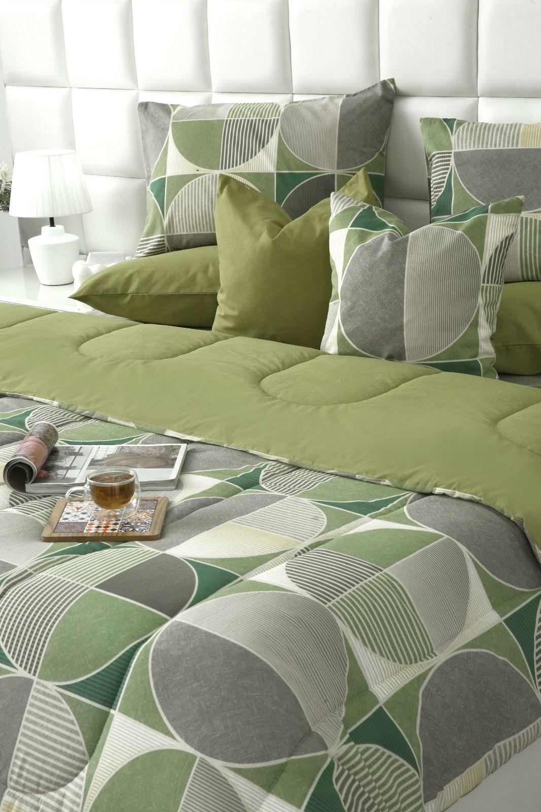 5 PCs Single Razai Set- Neo Abstract Comforters Apricot