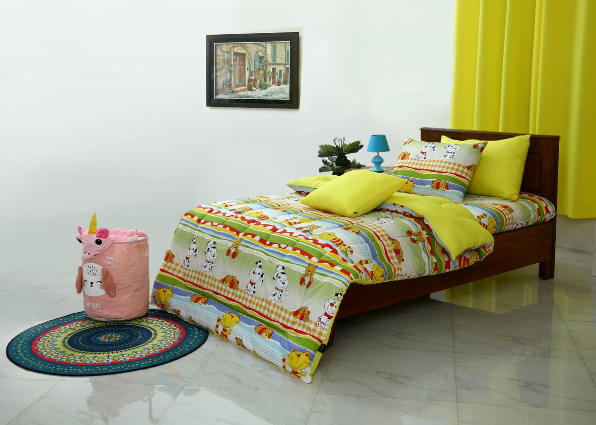 5 PCs Single Razai Set-Puppies Party(With Yellow Reverse) Comforters Apricot