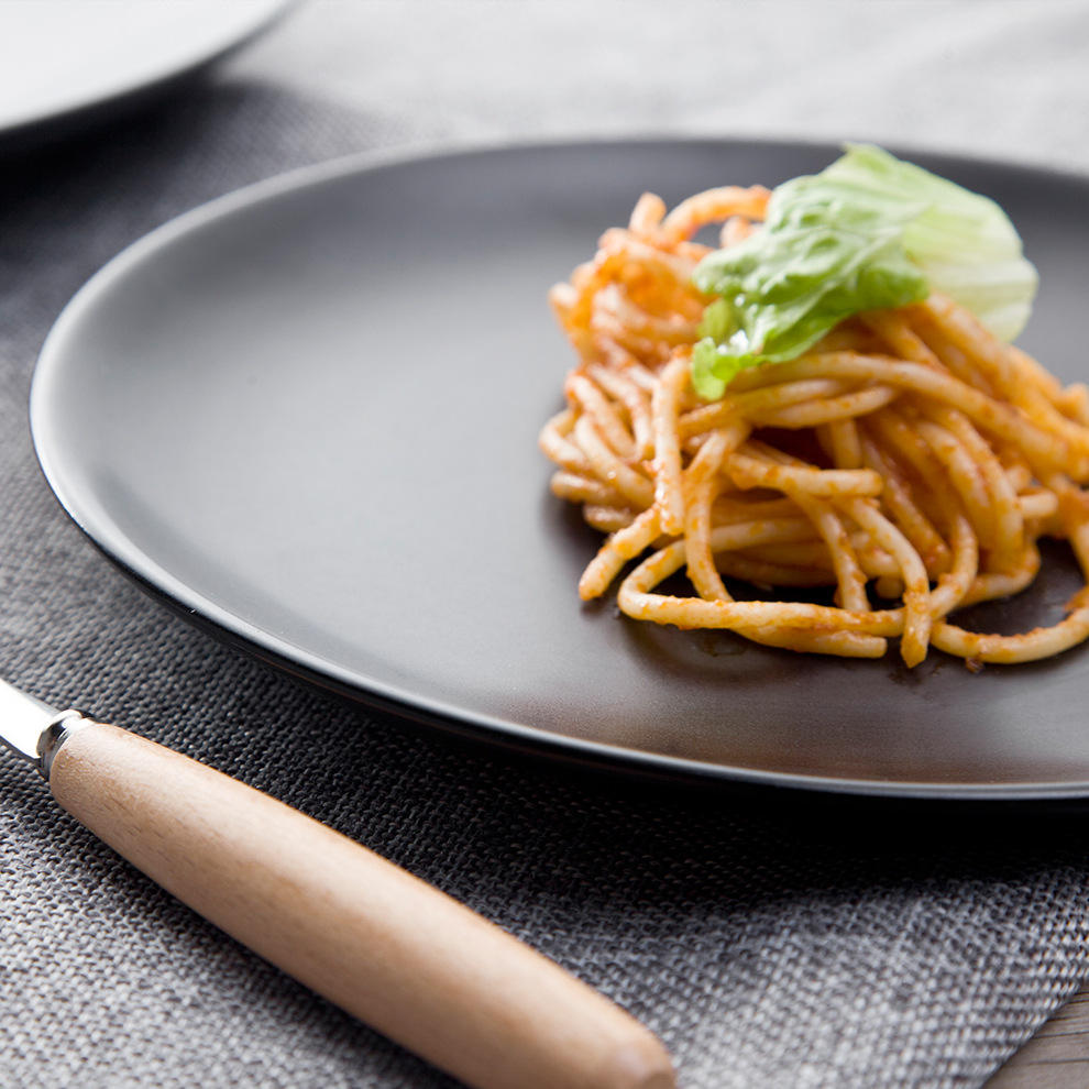 6 Creative Dining Plates-Black cooking set Apricot