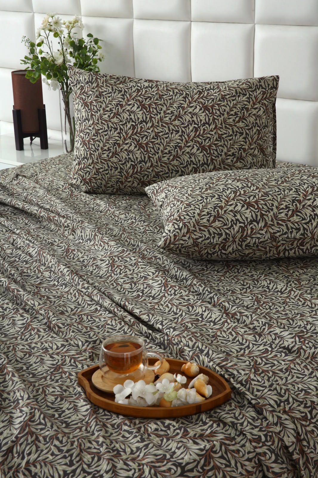 3 PCs Double Bed Sheet With Same Packing- Brown Hawaii BED SHEET Apricot