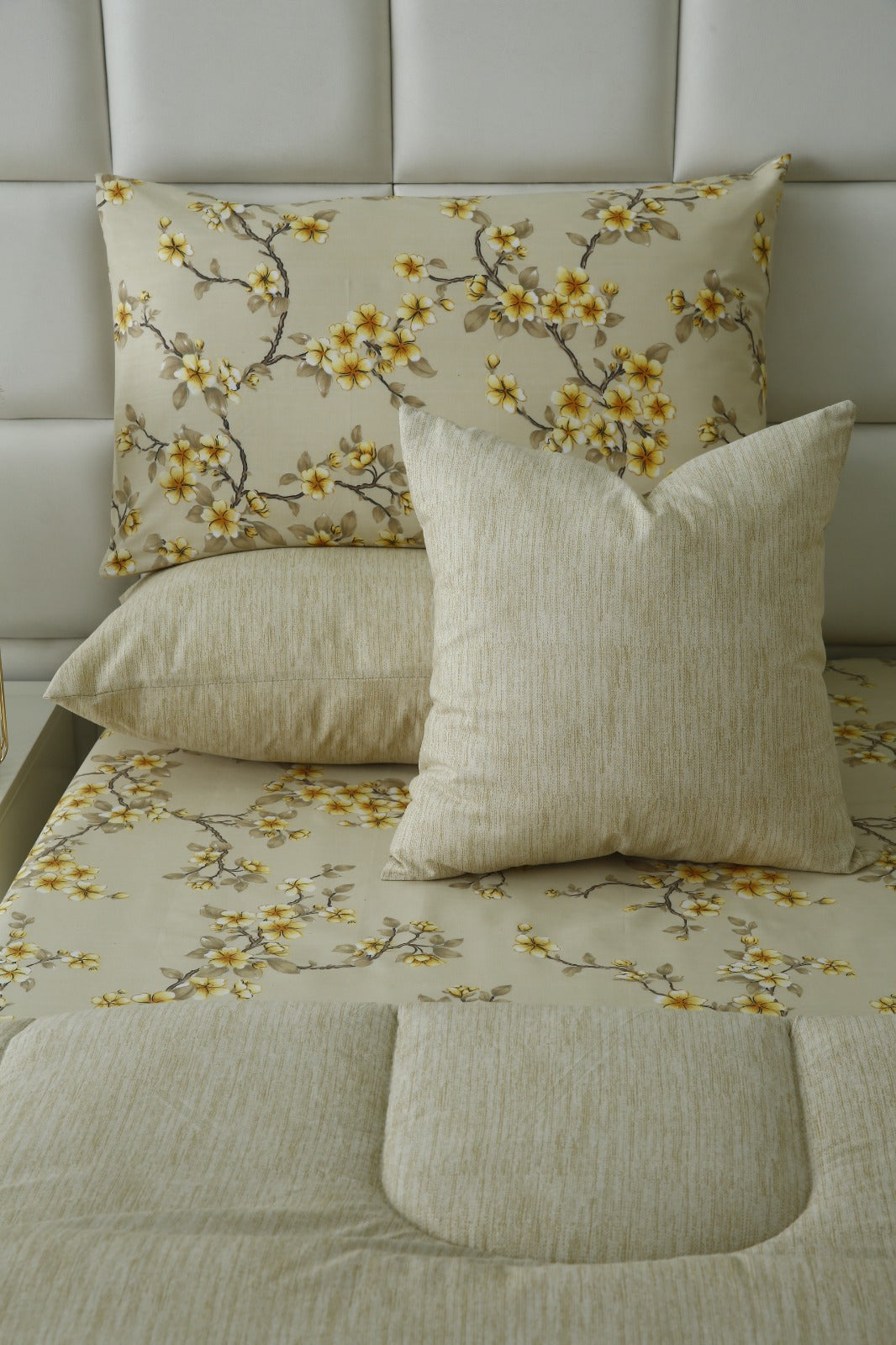 5 PCs Single Razai Set- Primerose Comforters Apricot