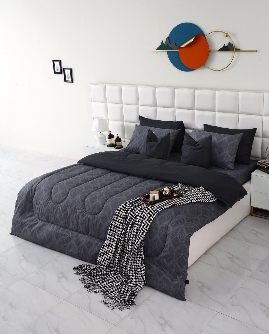 8 PCs Winter Comforter Set-Ash Black