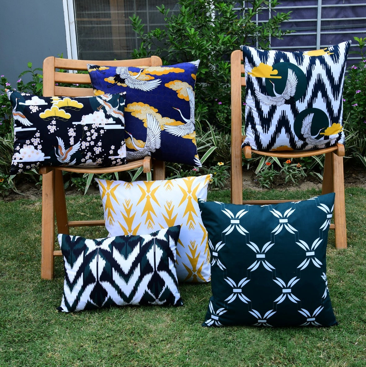 6 PCs Digital Printed Cotton Cushions-Swans cushions Apricot