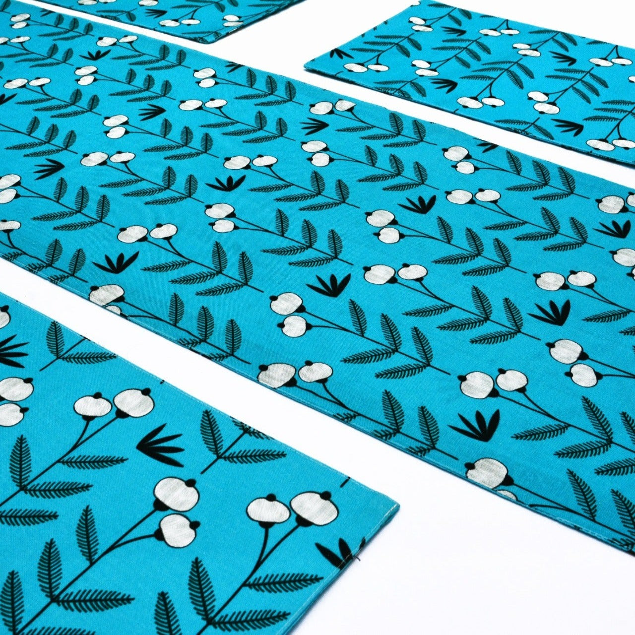 6 Seater Dining Table Runner Set(4617)- TRS09 turquoise Table Runners Apricot