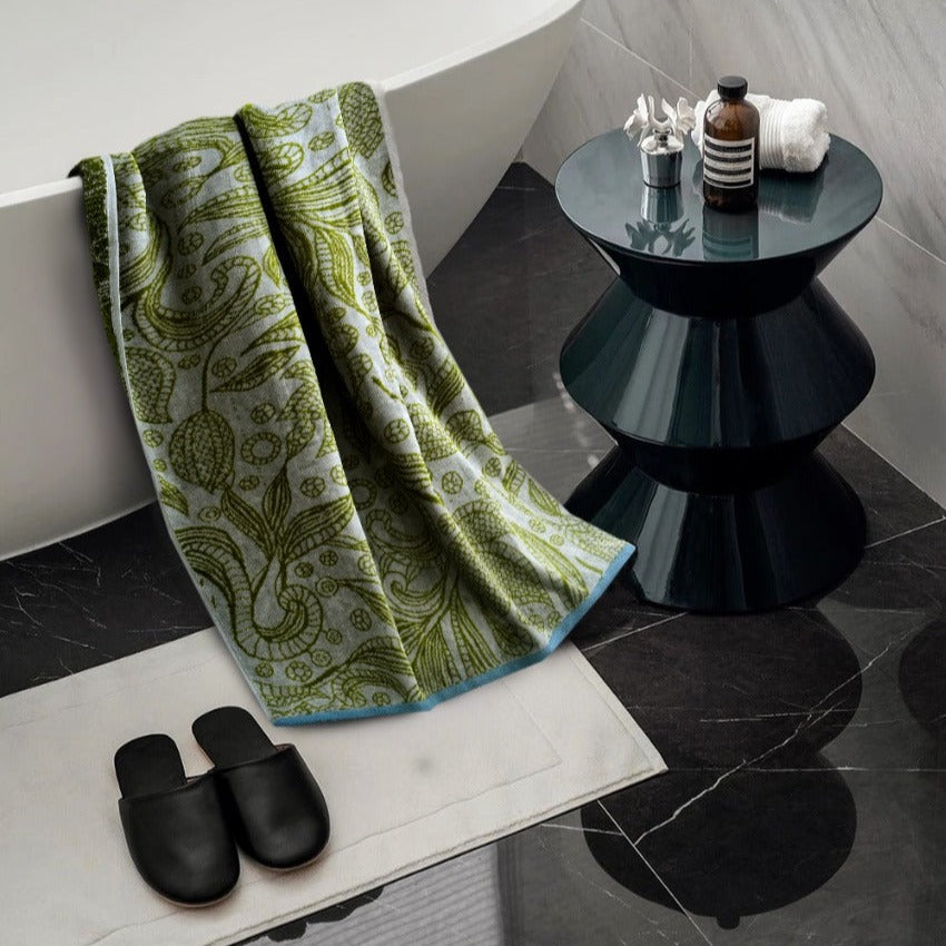 Jacquard Velour Finish Bath Towel-Yarn Dyed Green (4990) Apricot
