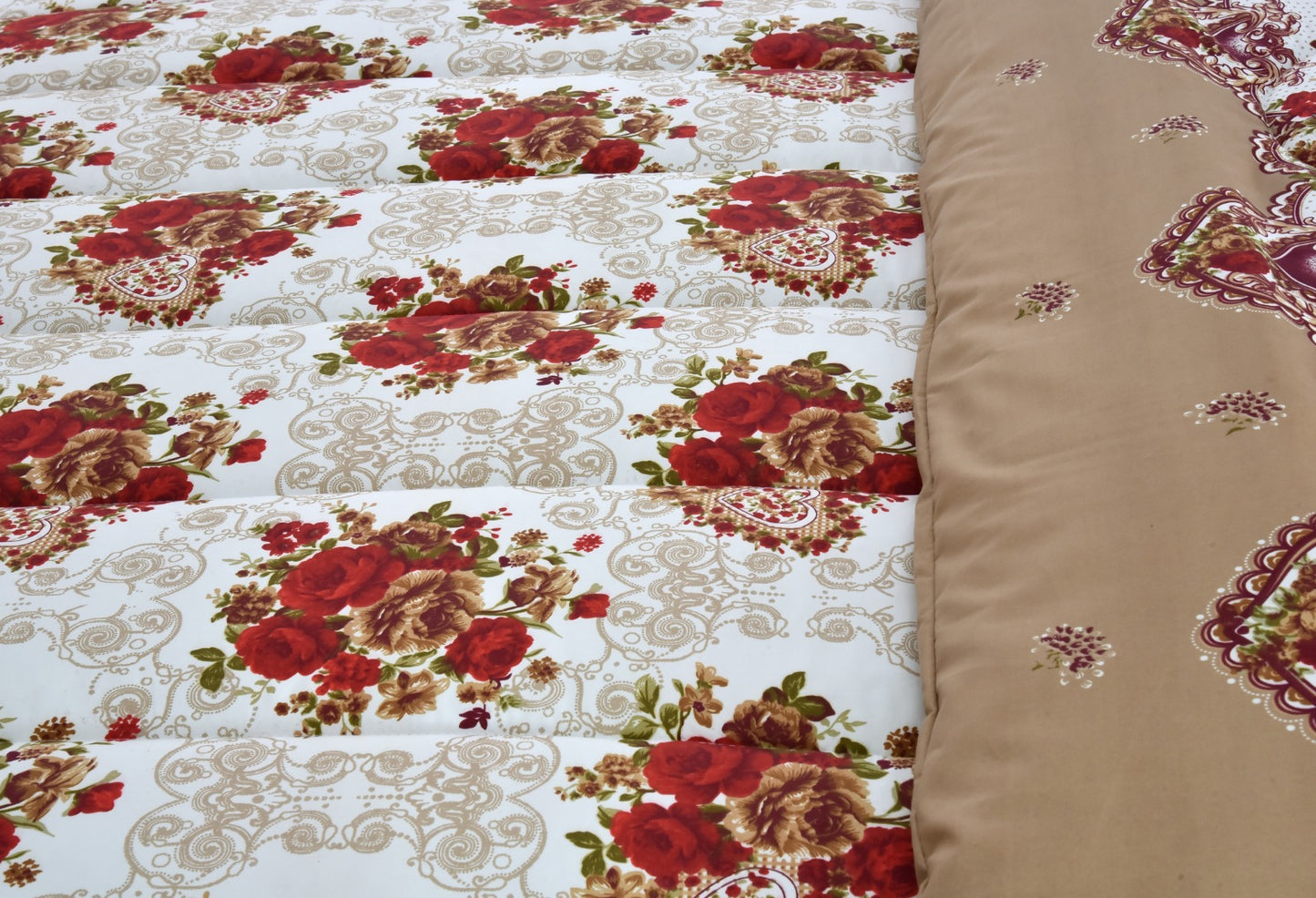 1 PC Double Winter Comforter-Red Roses Comforters Apricot   