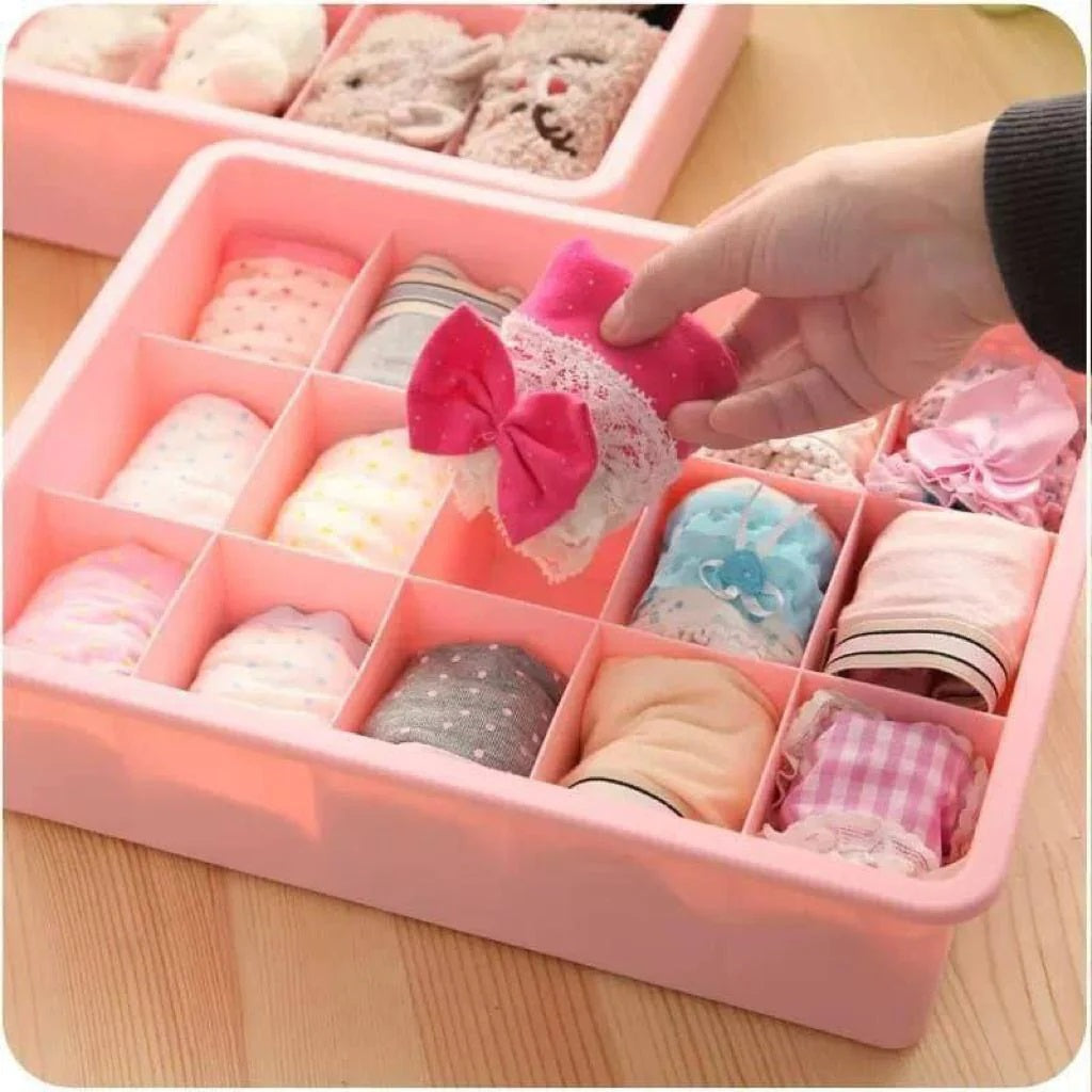 18 Segments Socks Organizer Cosmetic Organizer Apricot   