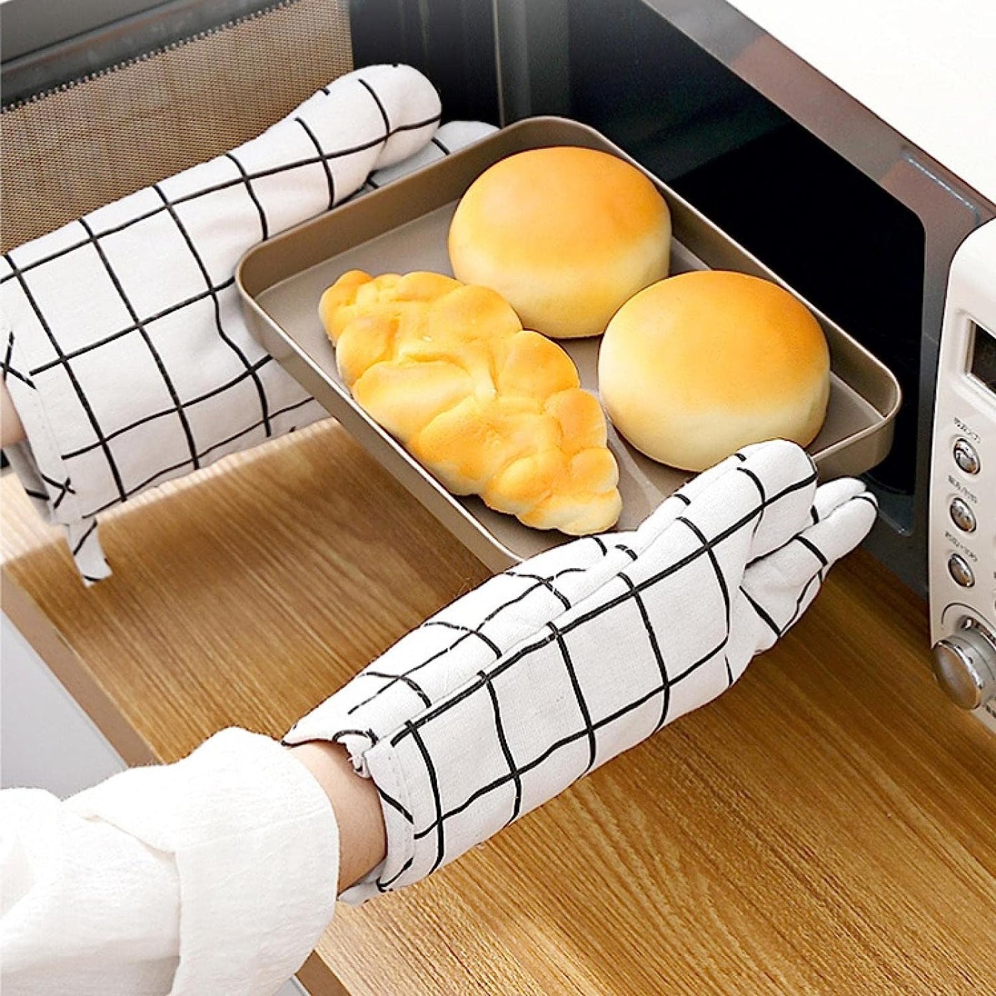 2 PCs Digital Printed Microwave Baking Glove & Mat-White Check  Apricot   