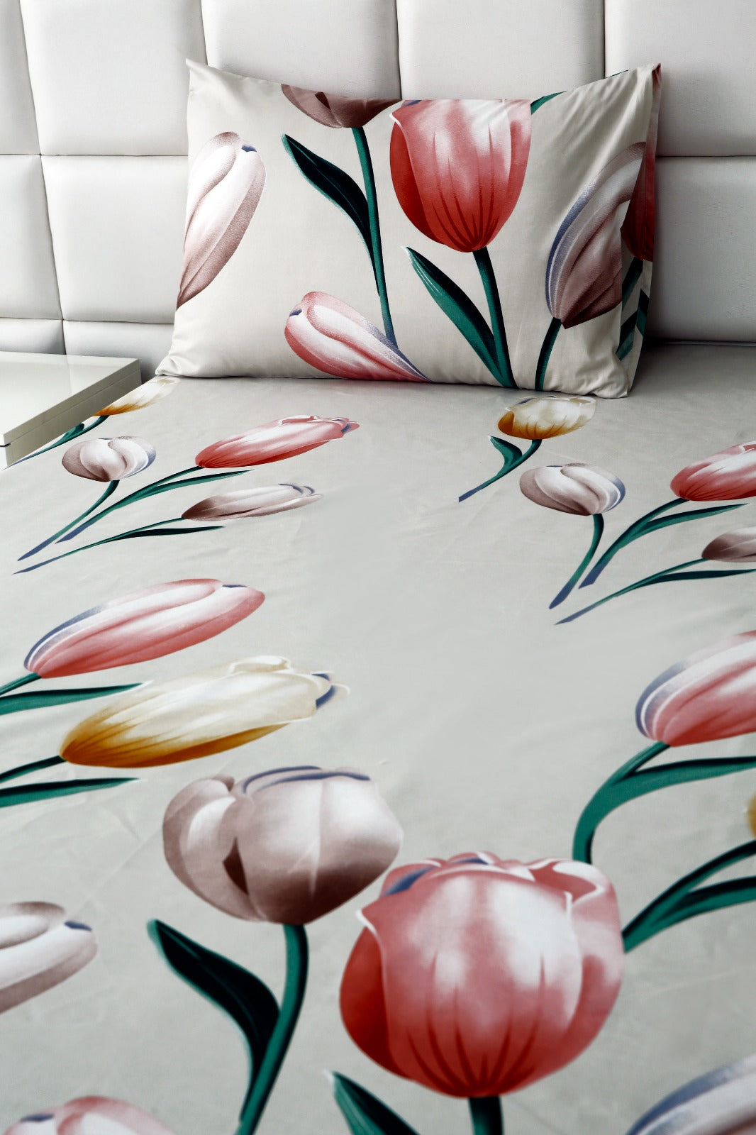 2Pcs Single Bed Sheet- Tulip single bed sheet Apricot