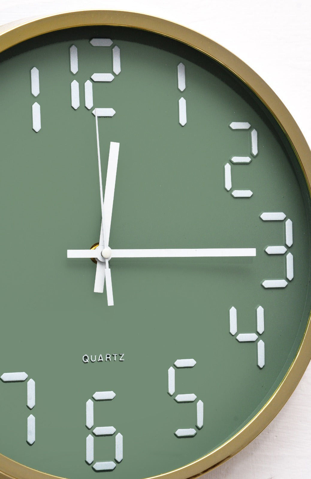 30 Cm Wall Clock-Embosed(5353) Digits Green Clock Apricot   