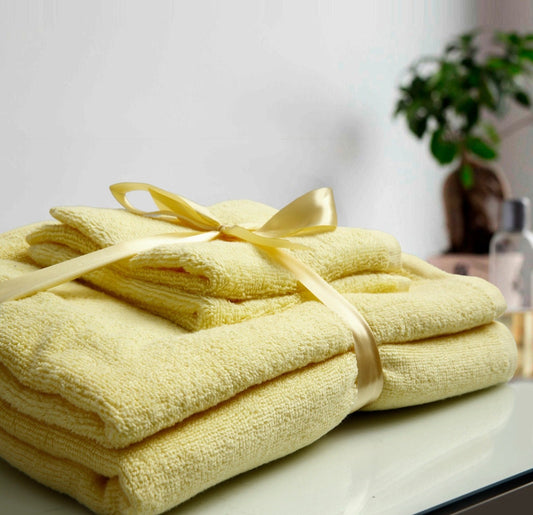 4 PCs Towel Pack- Yellow Bath Towels & Washcloths Apricot   