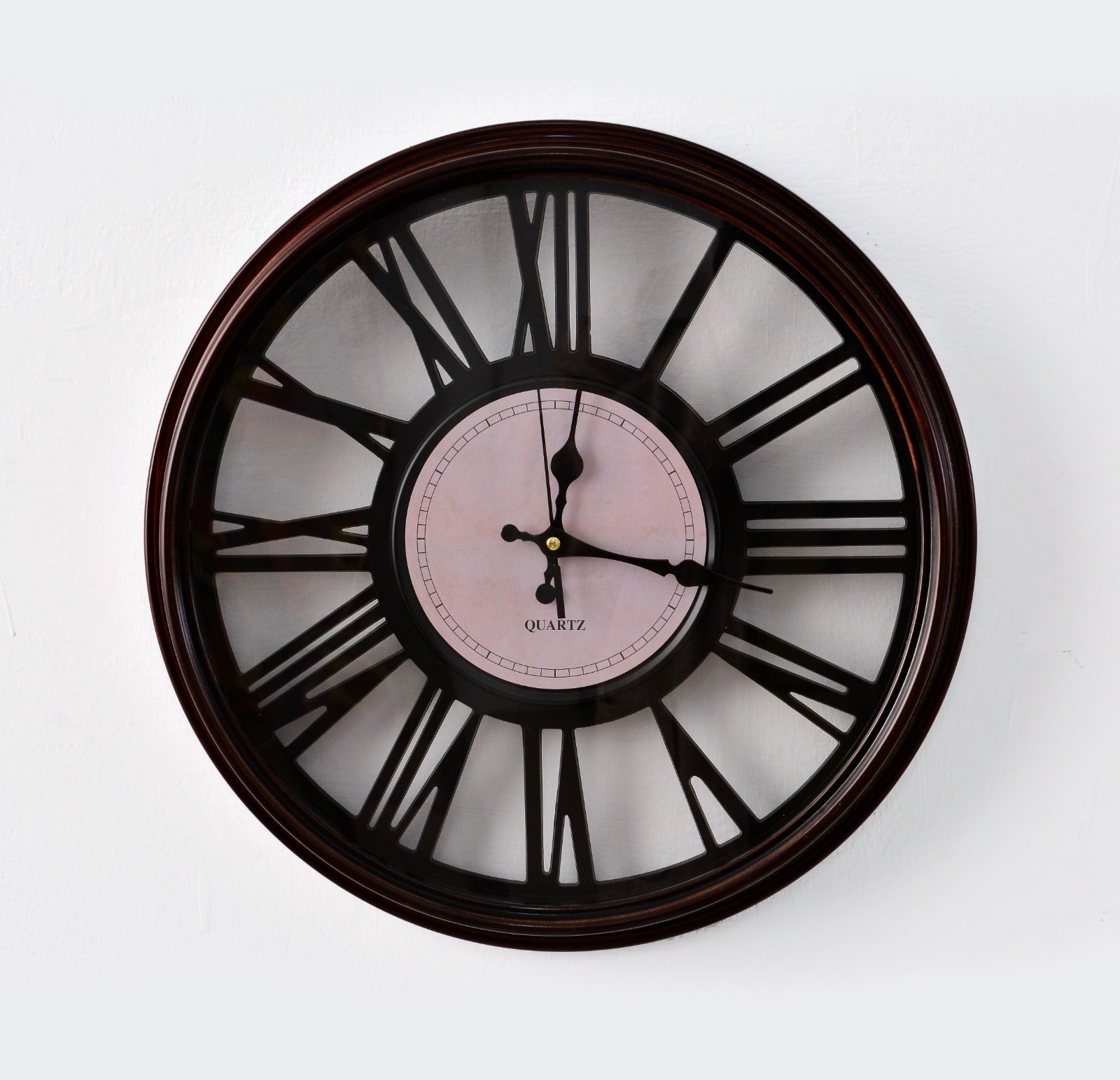 45 Cm Wall Clock-Black Roman Clock Apricot   