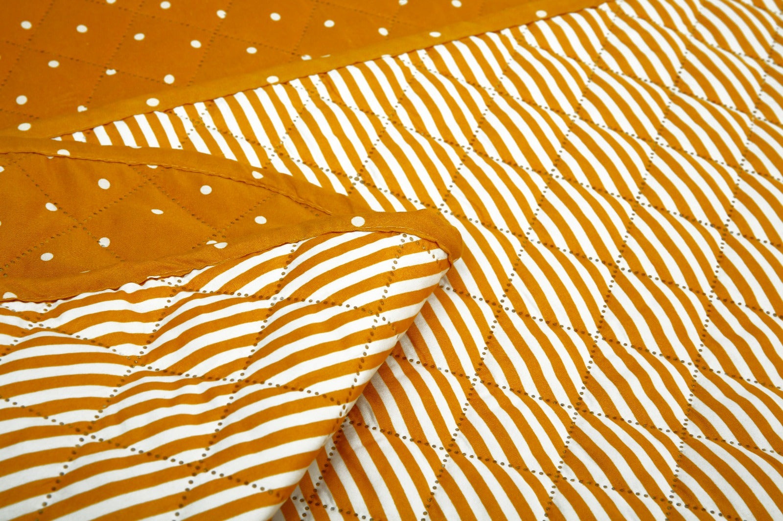 6 PCs Bed Spread Set-Mustard Polka Bed Spread Apricot   