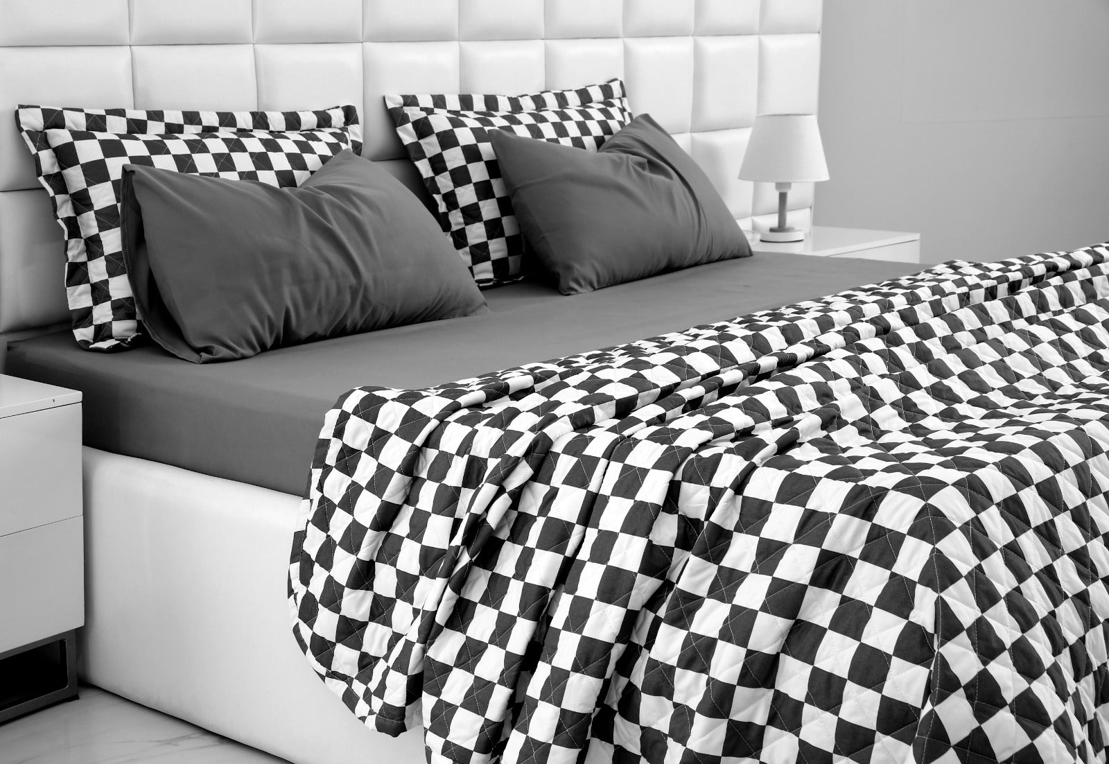 6 PCs Printed Bed Spread Set-Grey Chess Bed Spread Apricot   