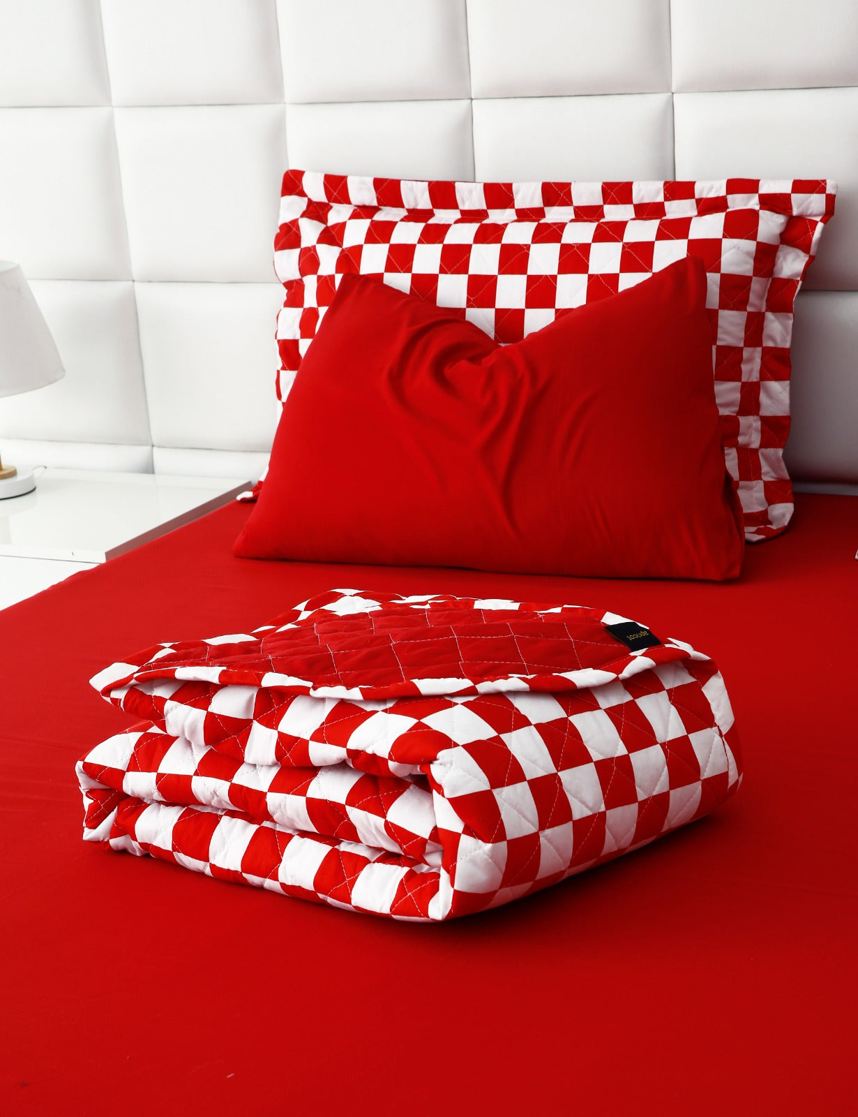 6 PCs Printed Bed Spread Set-Red Chess Bed Spread Apricot   