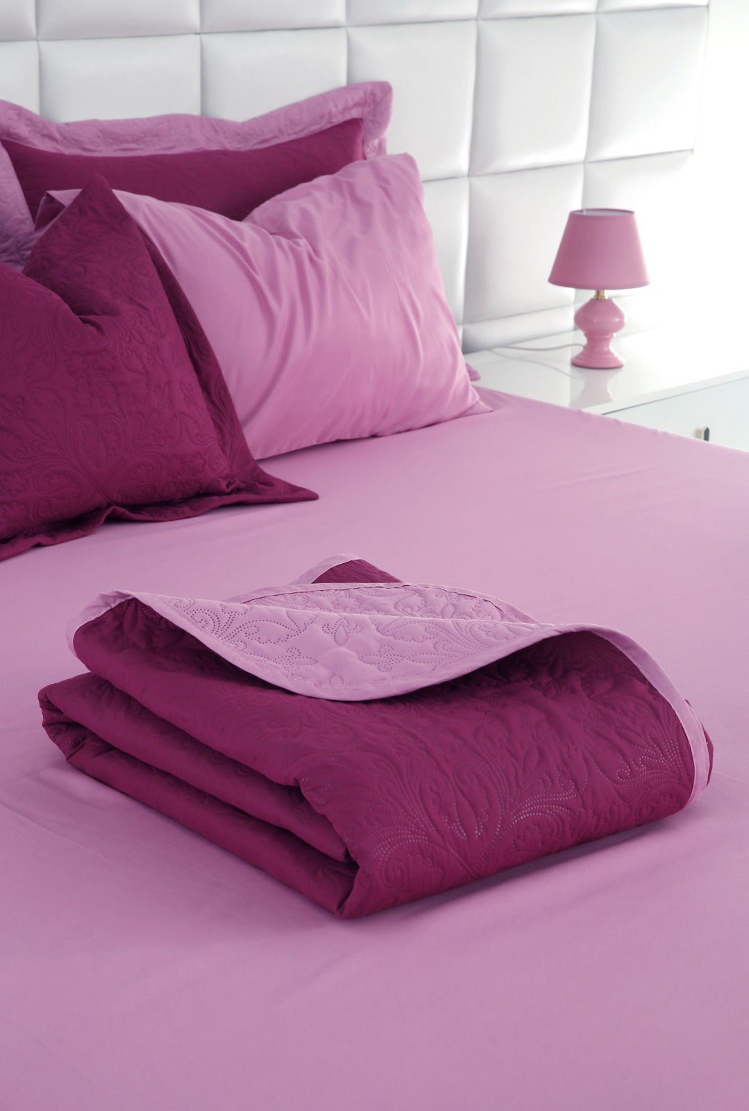 7 PCs Ultrasonic Bed Spread Set-Lilac over Plum Bed Spread Apricot   