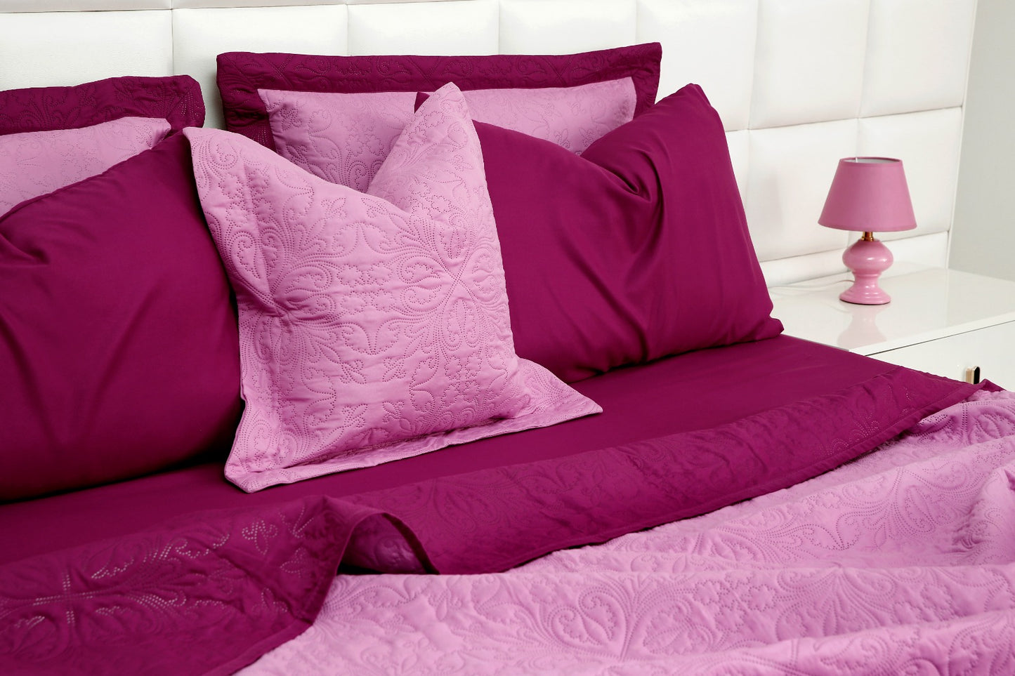 7 PCs Ultrasonic Bed Spread Set-Lilac over Plum Bed Spread Apricot   